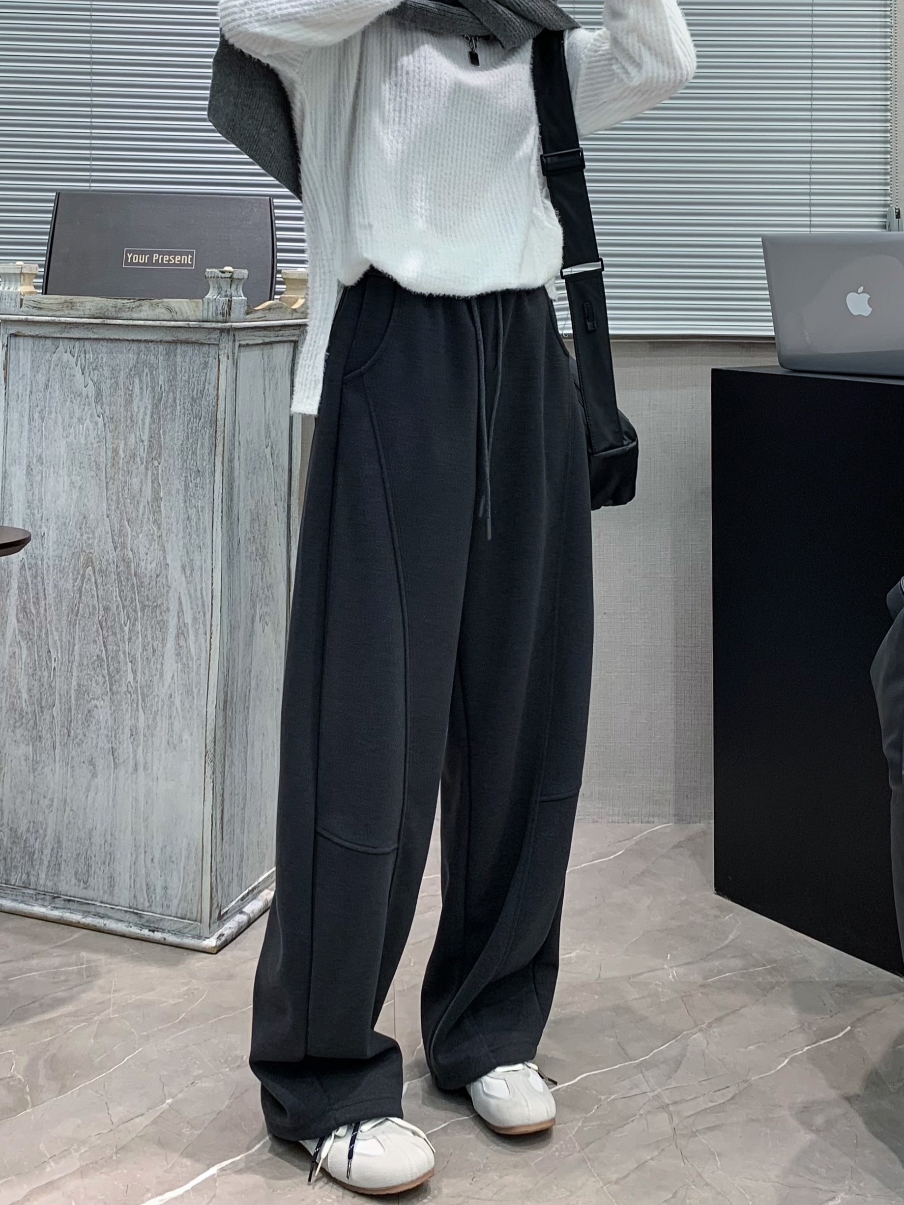 womens casual polyester wide leg joggers loose fabric sweatpants solid color long length with shearling waist with drawstring for weekend details 4